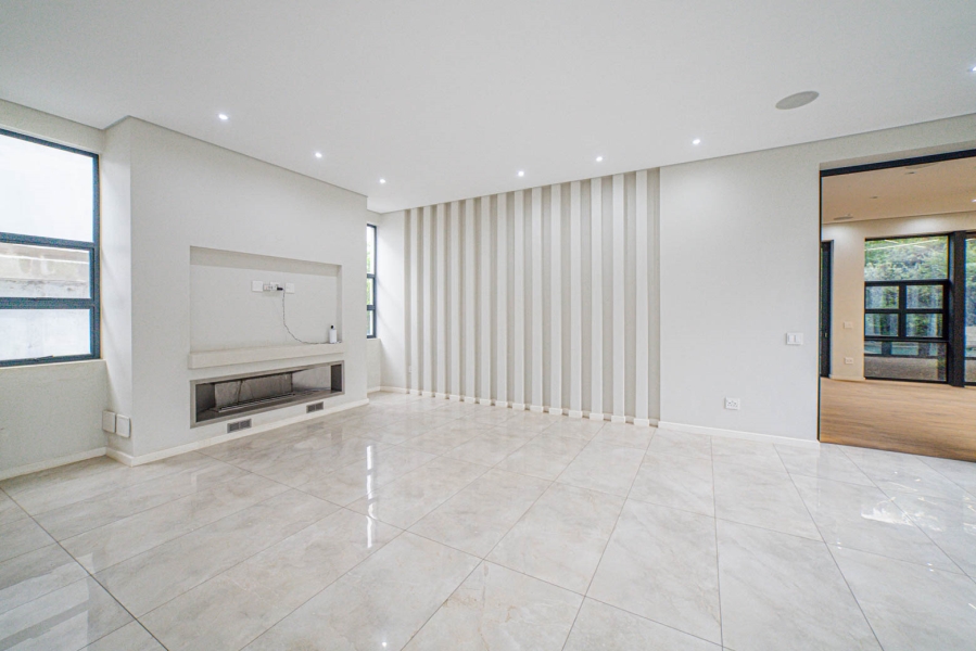 5 Bedroom Property for Sale in Steyn City Gauteng