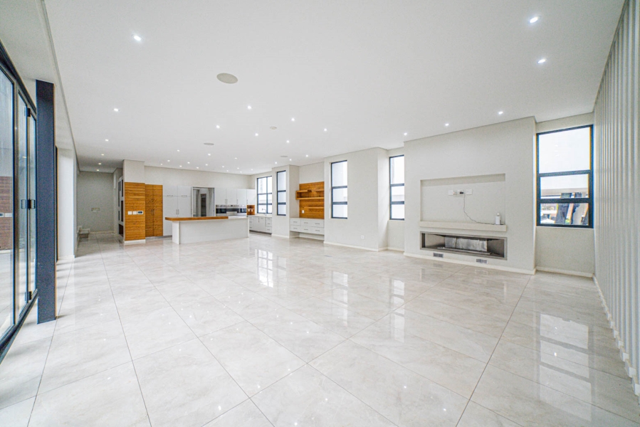 5 Bedroom Property for Sale in Steyn City Gauteng