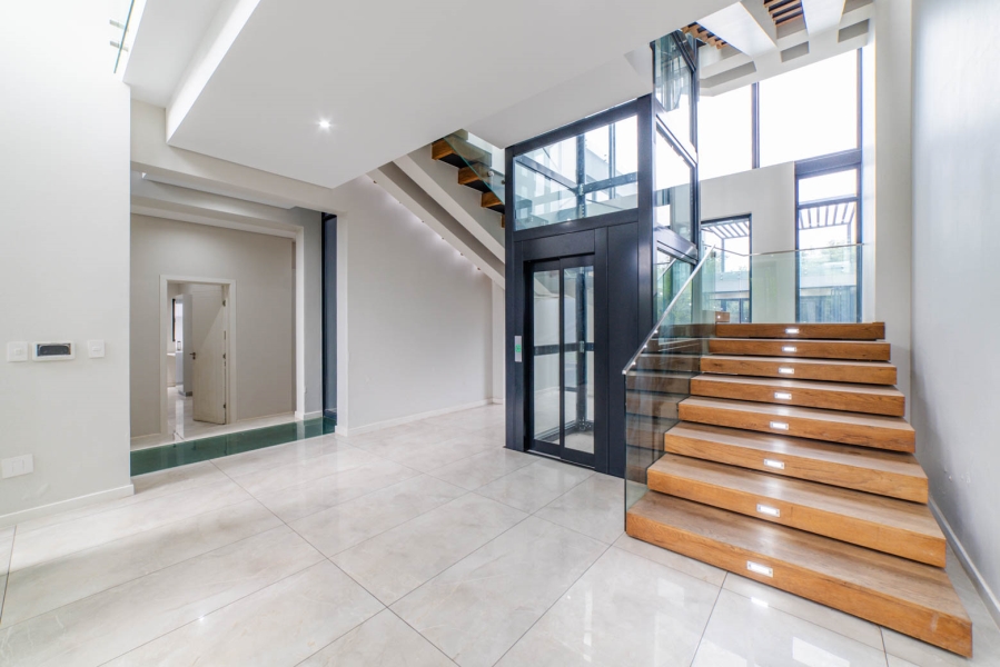 5 Bedroom Property for Sale in Steyn City Gauteng