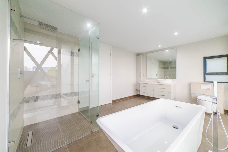 5 Bedroom Property for Sale in Steyn City Gauteng