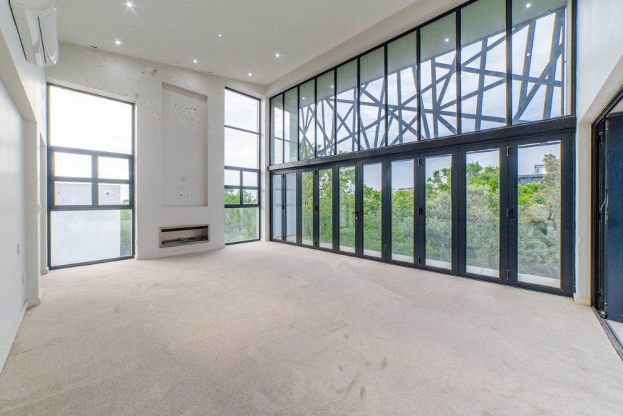 5 Bedroom Property for Sale in Steyn City Gauteng