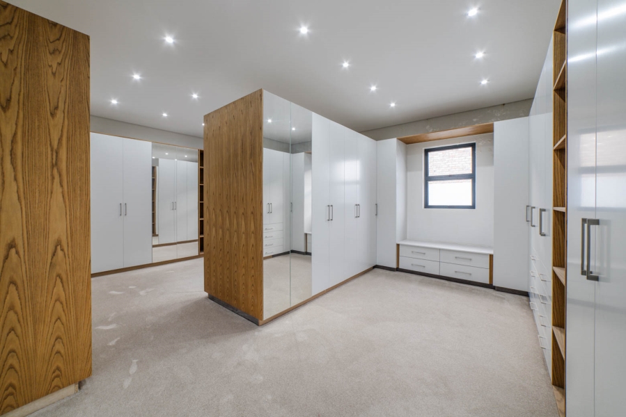 5 Bedroom Property for Sale in Steyn City Gauteng