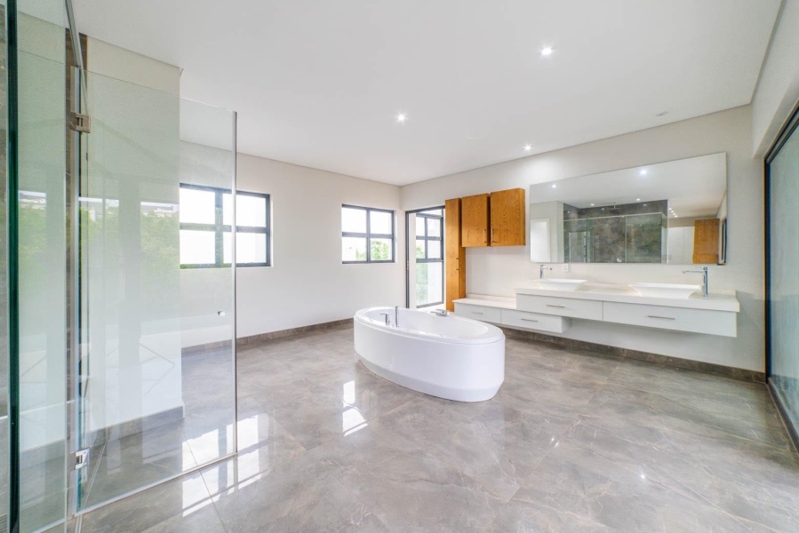 5 Bedroom Property for Sale in Steyn City Gauteng