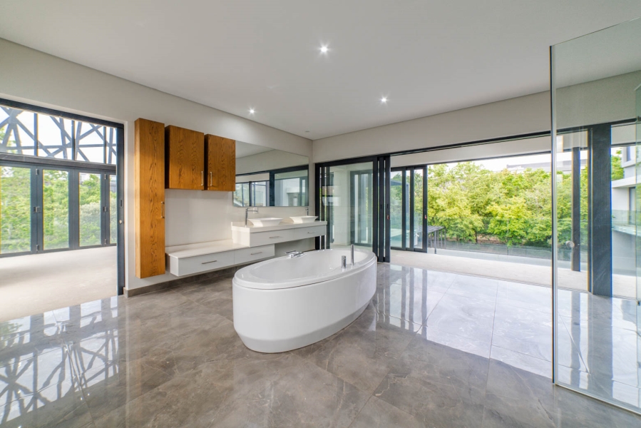 5 Bedroom Property for Sale in Steyn City Gauteng