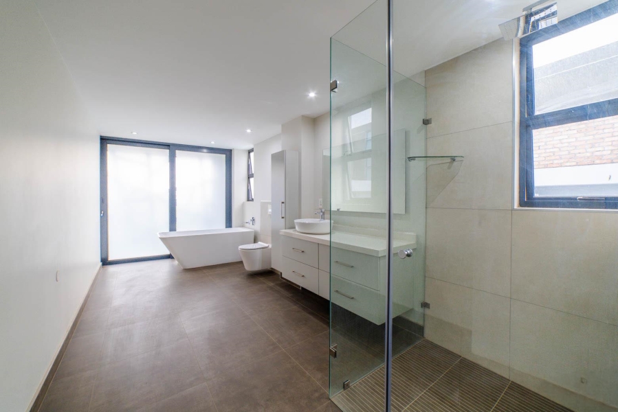 5 Bedroom Property for Sale in Steyn City Gauteng