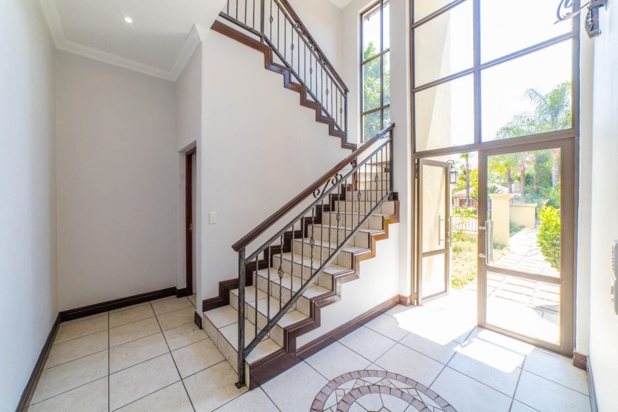 To Let 6 Bedroom Property for Rent in Dainfern Valley Gauteng