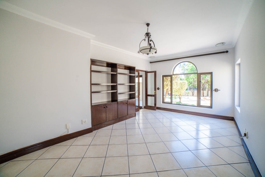 To Let 6 Bedroom Property for Rent in Dainfern Valley Gauteng