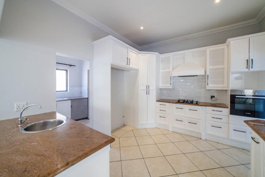 To Let 6 Bedroom Property for Rent in Dainfern Valley Gauteng