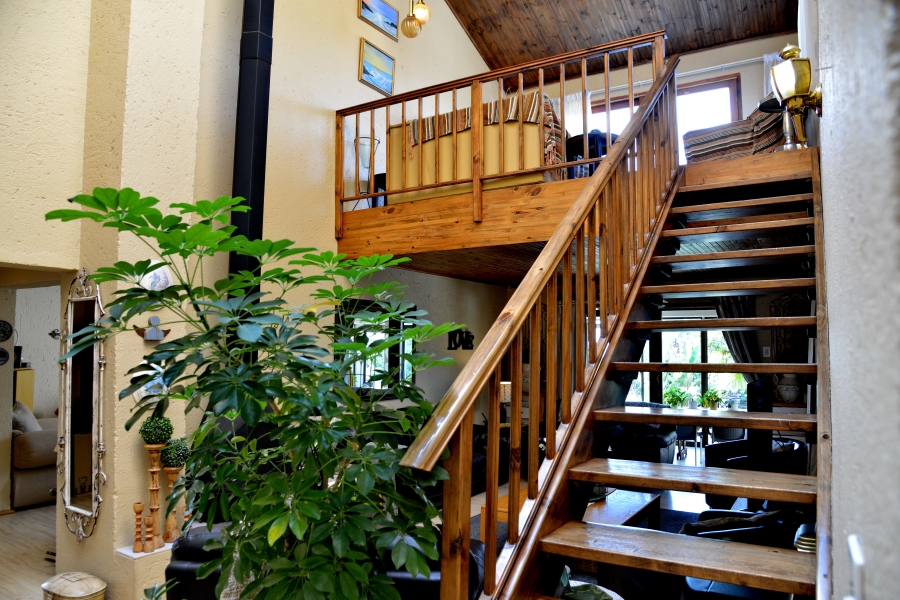 4 Bedroom Property for Sale in Noordheuwel Gauteng