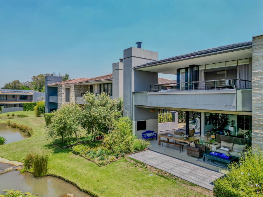 3 Bedroom Property for Sale in Lombardy Estate Gauteng