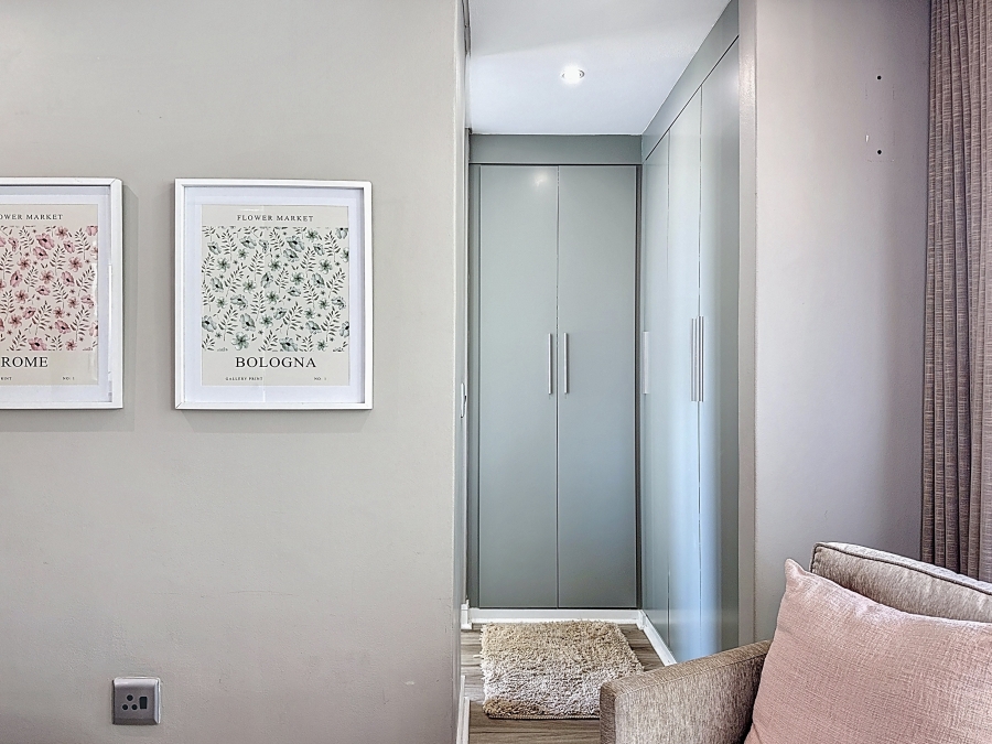 3 Bedroom Property for Sale in Lombardy Estate Gauteng