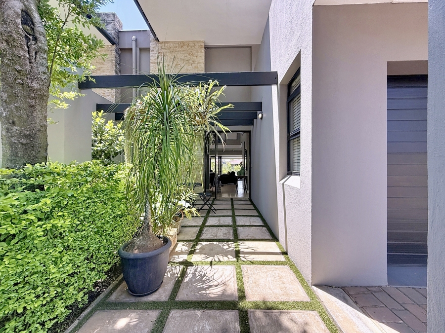 3 Bedroom Property for Sale in Lombardy Estate Gauteng