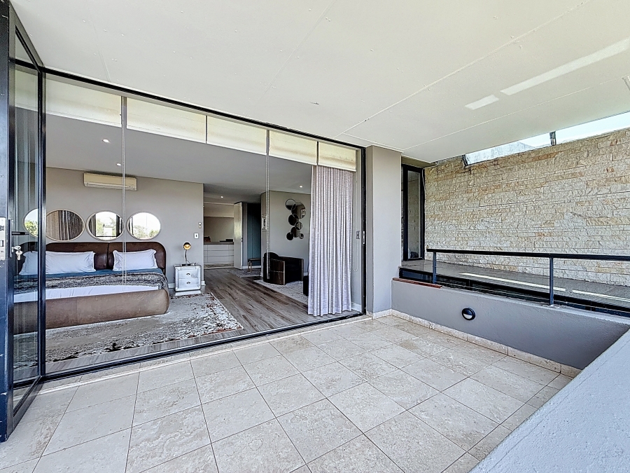 3 Bedroom Property for Sale in Lombardy Estate Gauteng