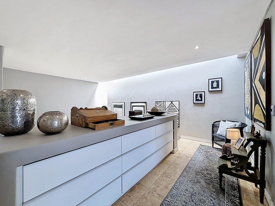 3 Bedroom Property for Sale in Lombardy Estate Gauteng