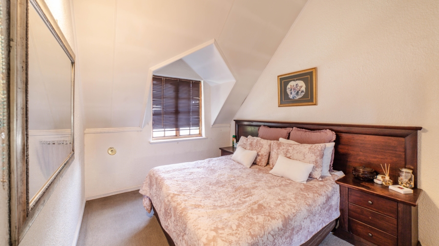 2 Bedroom Property for Sale in Halfway Gardens Gauteng