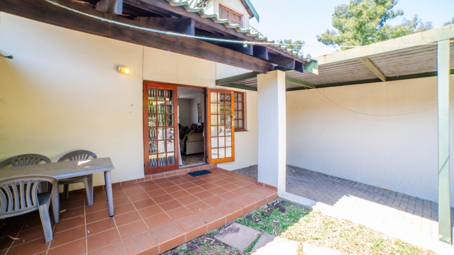 2 Bedroom Property for Sale in Halfway Gardens Gauteng