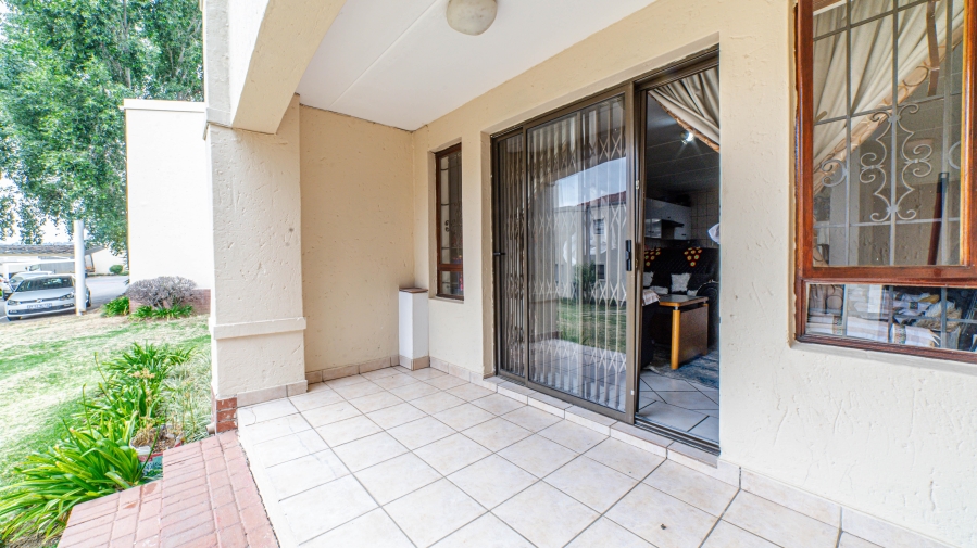 2 Bedroom Property for Sale in Eagle Trace Estate Gauteng