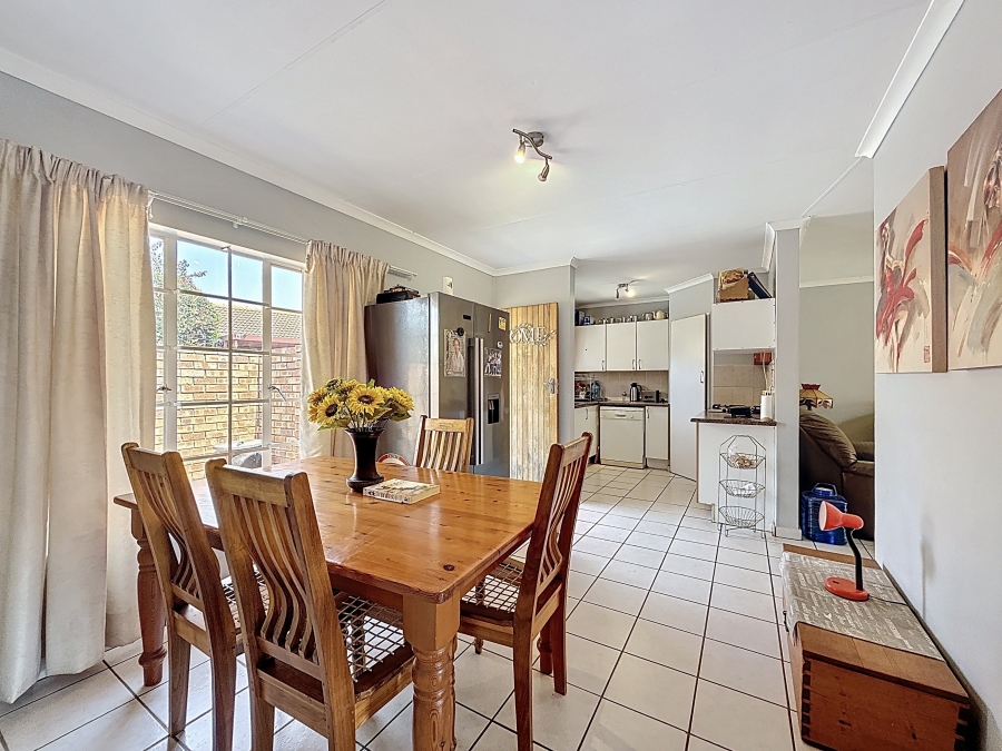 2 Bedroom Property for Sale in Meyerspark Gauteng