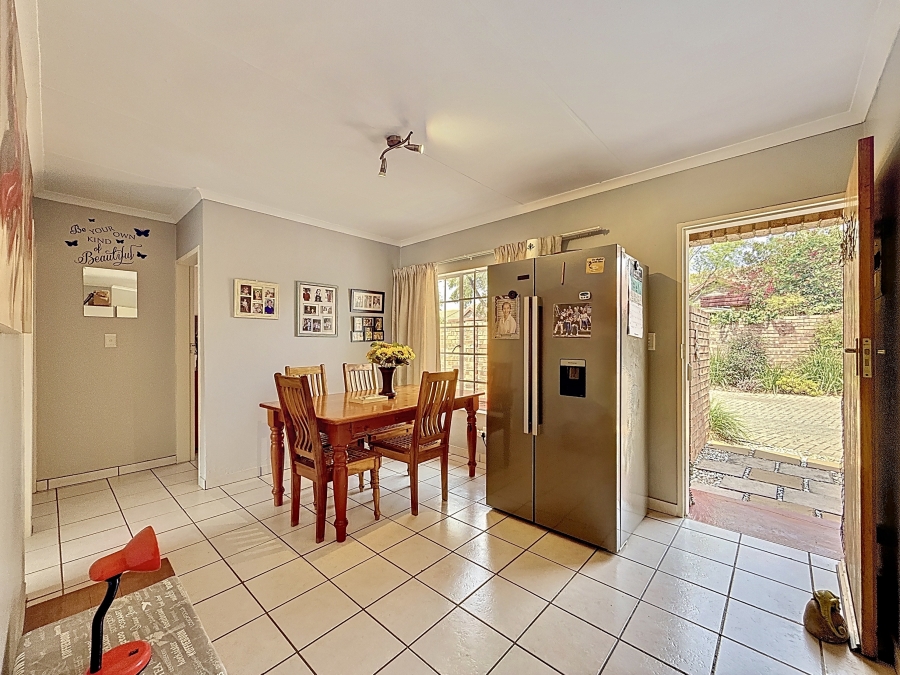 2 Bedroom Property for Sale in Meyerspark Gauteng