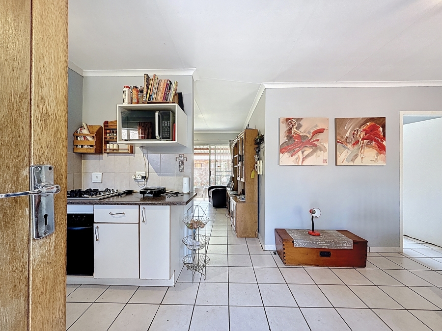 2 Bedroom Property for Sale in Meyerspark Gauteng