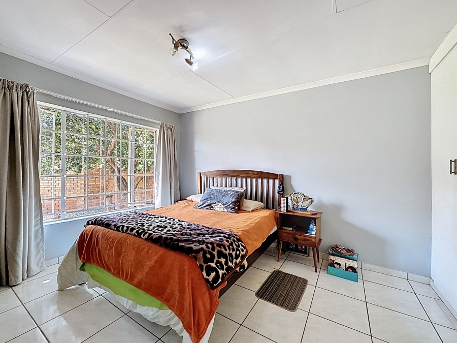 2 Bedroom Property for Sale in Meyerspark Gauteng
