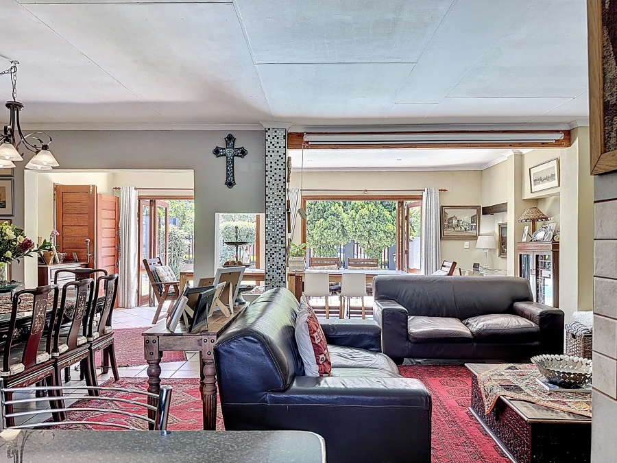 4 Bedroom Property for Sale in Die Wilgers Gauteng