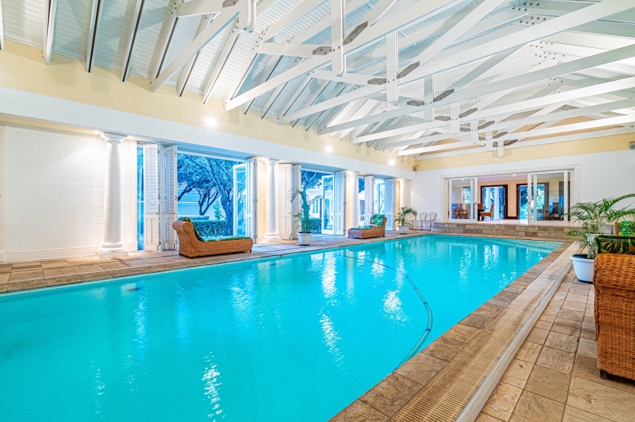 6 Bedroom Property for Sale in Cornwall Hill Gauteng