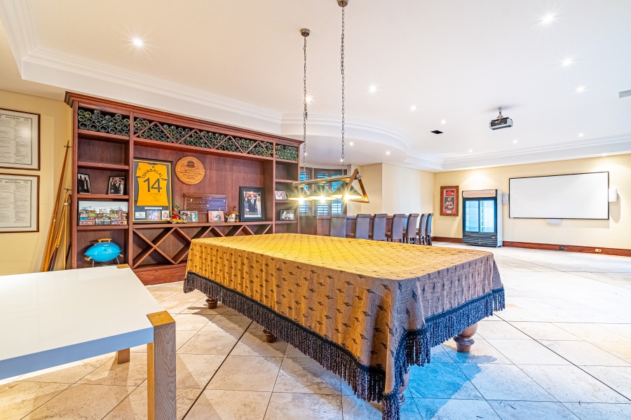 6 Bedroom Property for Sale in Cornwall Hill Gauteng