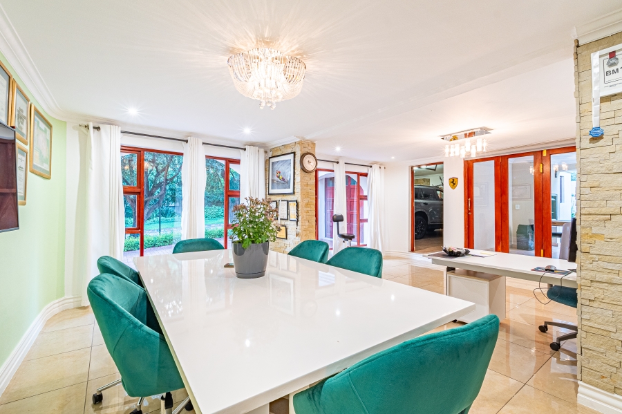 5 Bedroom Property for Sale in Dainfern Valley Gauteng