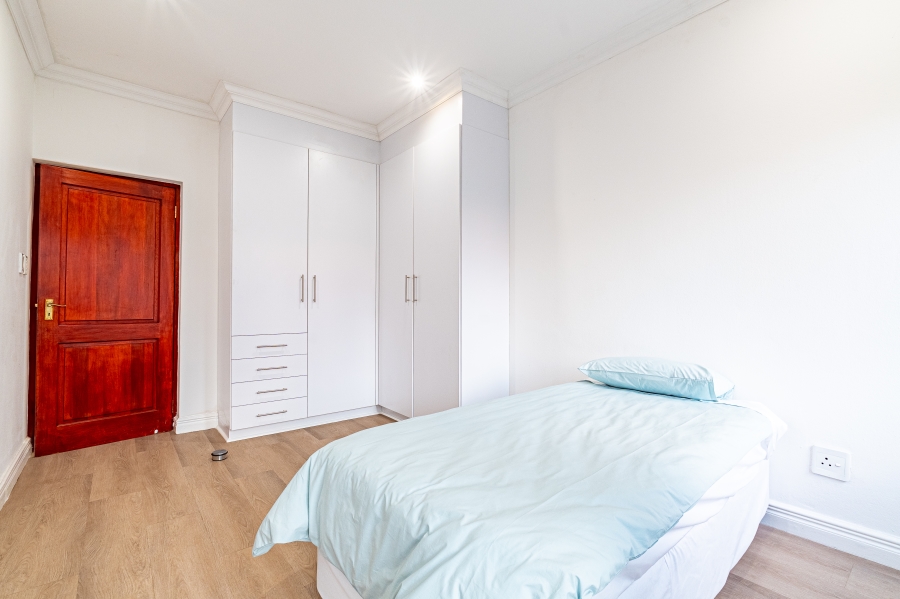 5 Bedroom Property for Sale in Dainfern Valley Gauteng