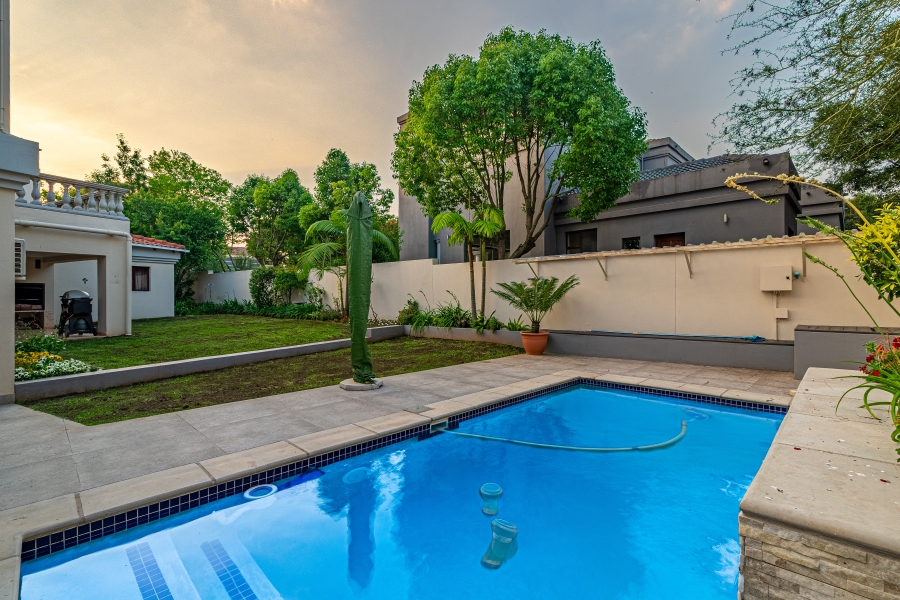 5 Bedroom Property for Sale in Dainfern Valley Gauteng