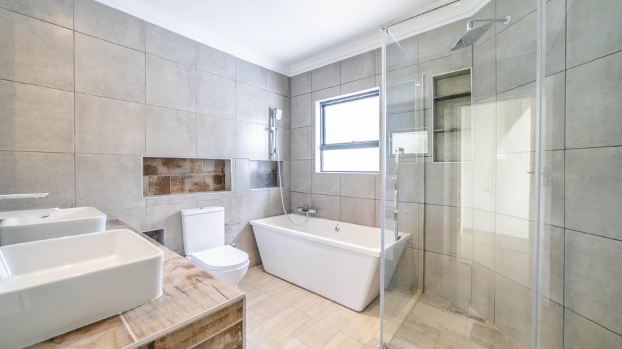 3 Bedroom Property for Sale in Dainfern Golf Estate Gauteng