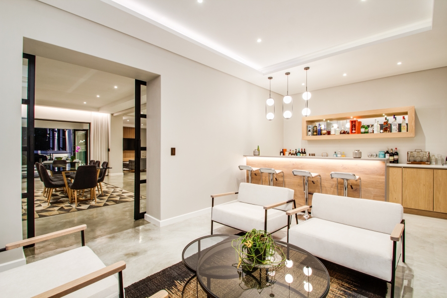 To Let 4 Bedroom Property for Rent in Dainfern Golf Estate Gauteng