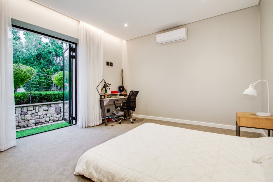 To Let 4 Bedroom Property for Rent in Dainfern Golf Estate Gauteng