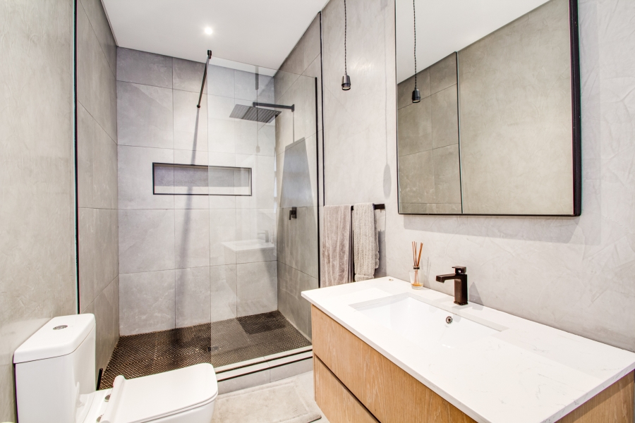 To Let 4 Bedroom Property for Rent in Dainfern Golf Estate Gauteng