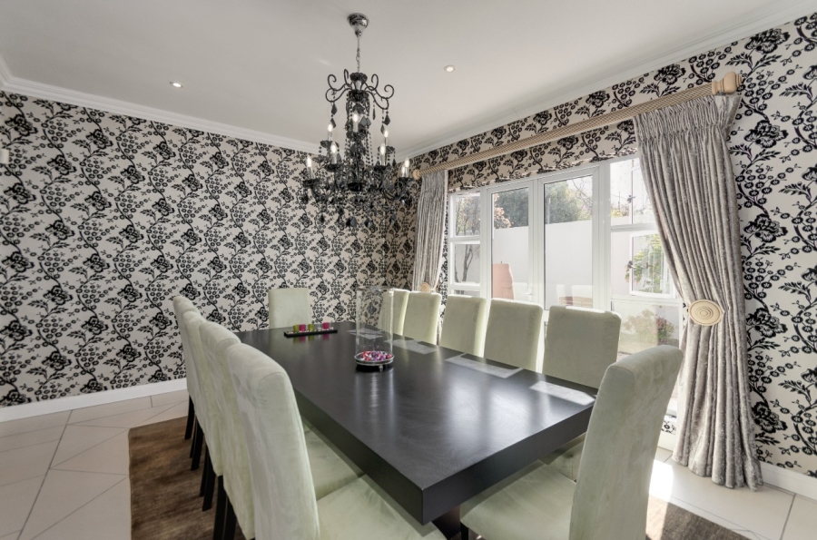 5 Bedroom Property for Sale in Dainfern Valley Gauteng