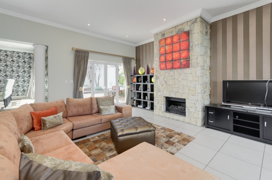 To Let 5 Bedroom Property for Rent in Dainfern Valley Gauteng