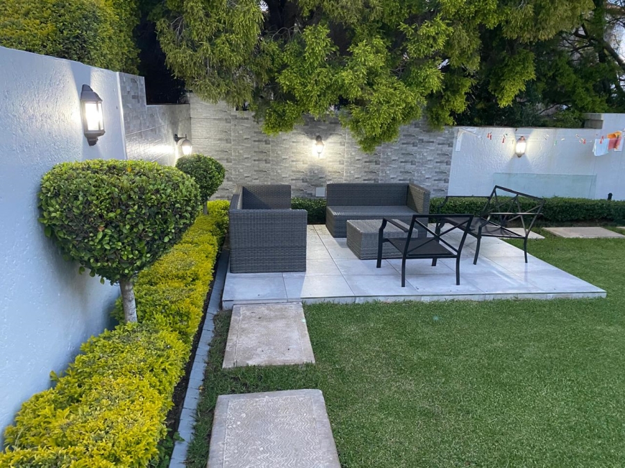 To Let 4 Bedroom Property for Rent in Ruimsig Gauteng