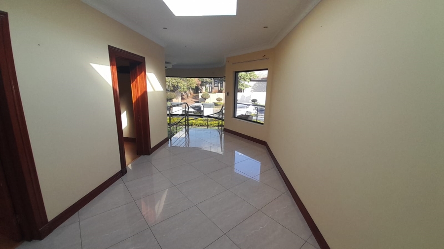 To Let 4 Bedroom Property for Rent in Ruimsig Gauteng