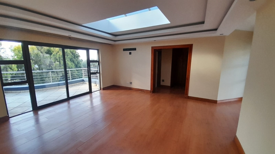 To Let 4 Bedroom Property for Rent in Ruimsig Gauteng