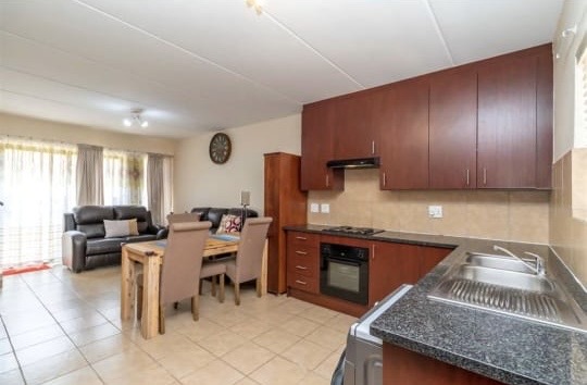 To Let 3 Bedroom Property for Rent in Wilgeheuwel Gauteng