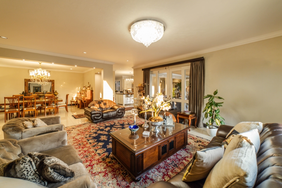 To Let 5 Bedroom Property for Rent in Dainfern Golf Estate Gauteng