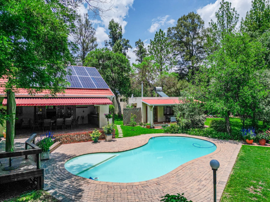 3 Bedroom Property for Sale in Chartwell Gauteng