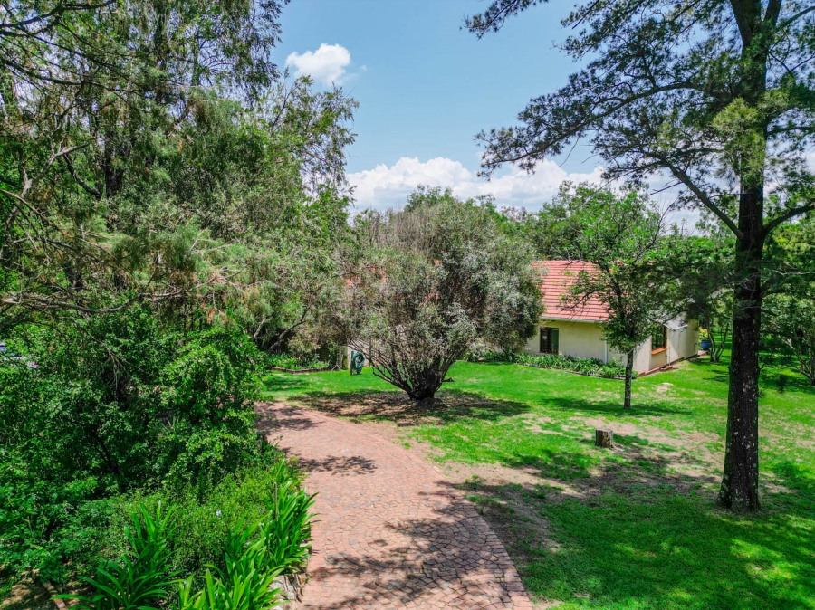 3 Bedroom Property for Sale in Chartwell Gauteng