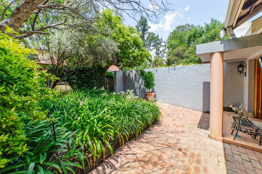 3 Bedroom Property for Sale in Chartwell Gauteng