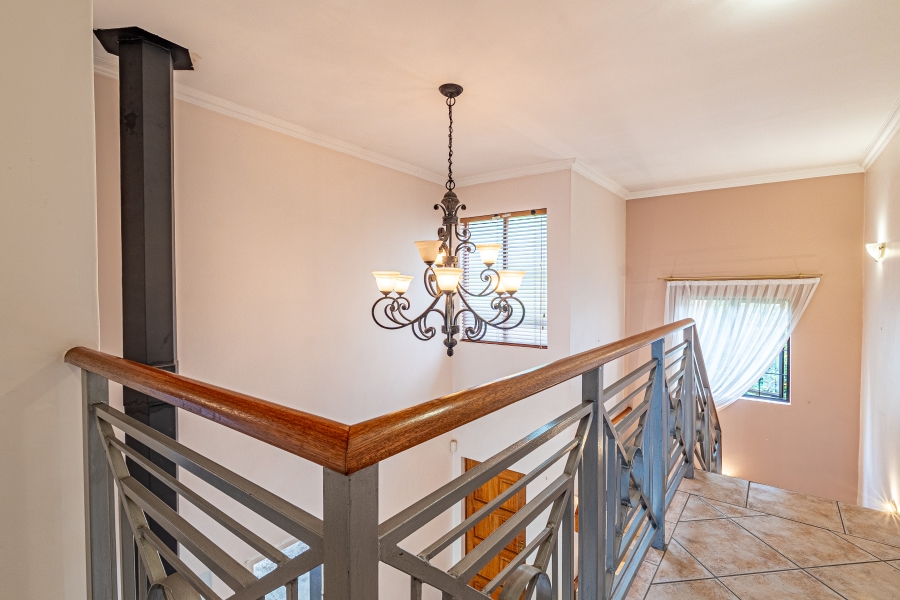 4 Bedroom Property for Sale in Beverley Gauteng