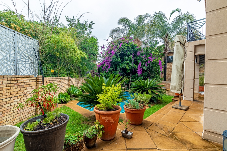 4 Bedroom Property for Sale in Beverley Gauteng