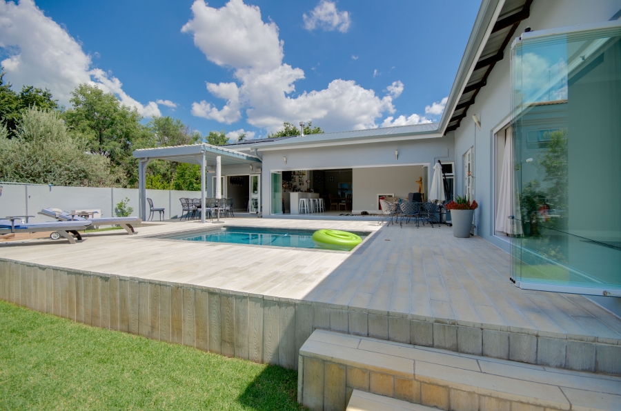 To Let 4 Bedroom Property for Rent in Dainfern Gauteng