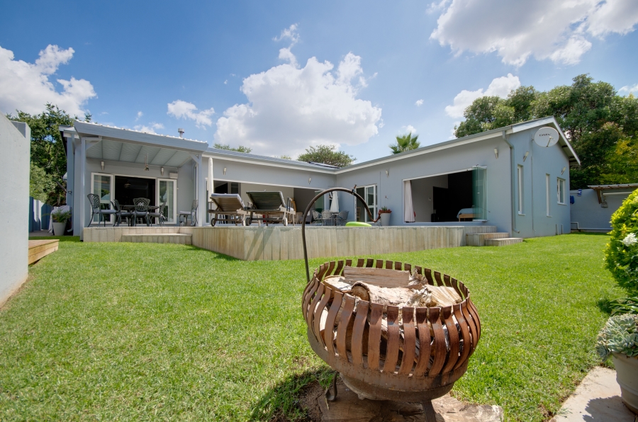 To Let 4 Bedroom Property for Rent in Dainfern Gauteng