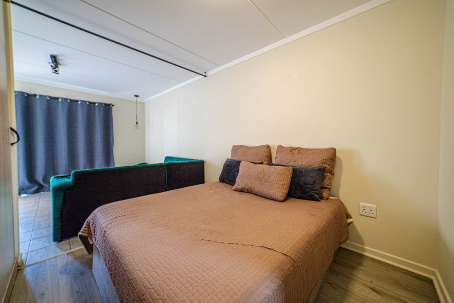 1 Bedroom Property for Sale in Fourways Gauteng